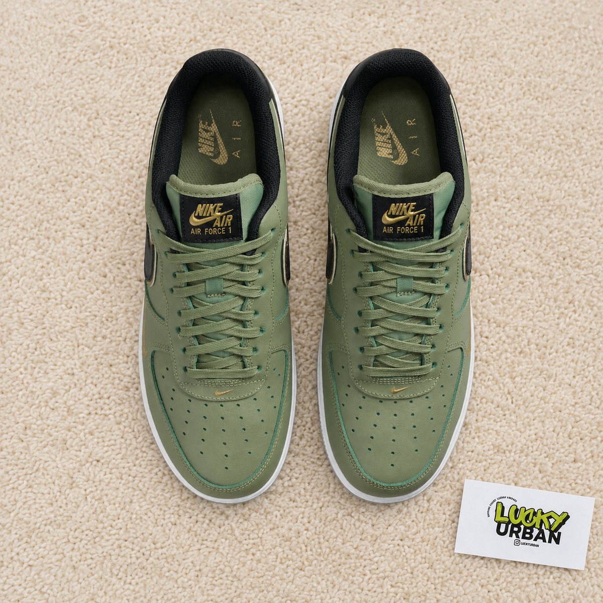 NIKE AIR FORCE 1 LOW VERDE / DOURADO