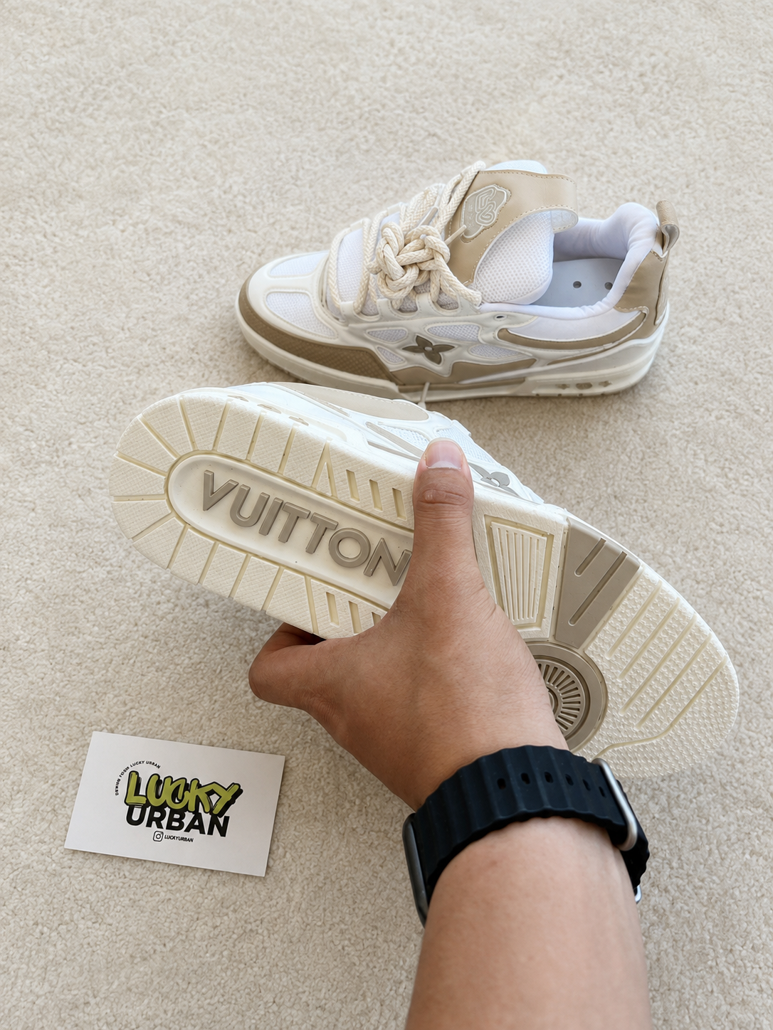 LOUIS VUITTON LV SKATE BEGE / BRANCO