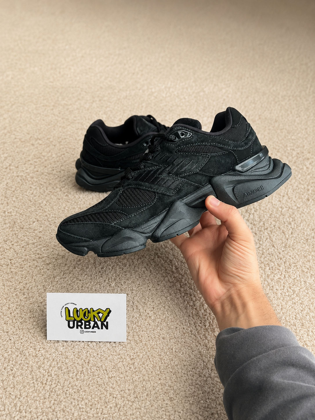 NEW BALANCE 9060 PRETO