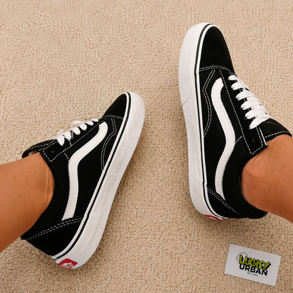 VANS OLD SKOOL PRETO / BRANCO