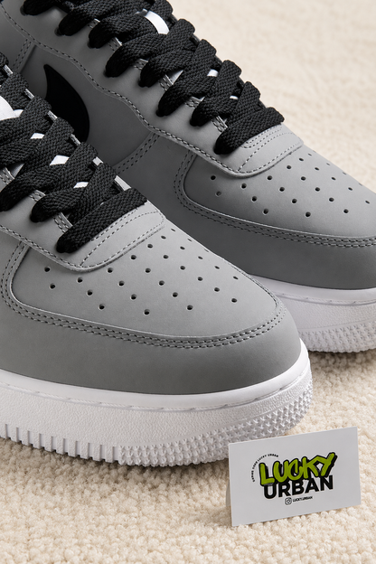 NIKE AIR FORCE 1 LOW CINZA / PRETO