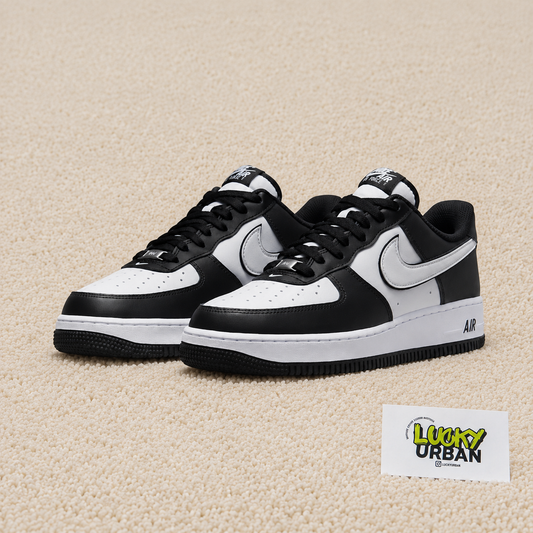 NIKE AIR FORCE 1 LOW PRETO / BRANCO