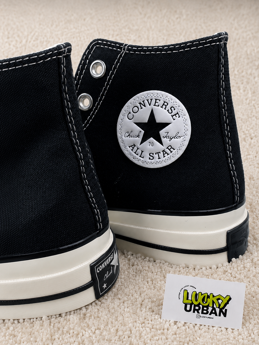 CONVERSE CHUCK TAYLOR ALL STAR PRETO / BRANCO
