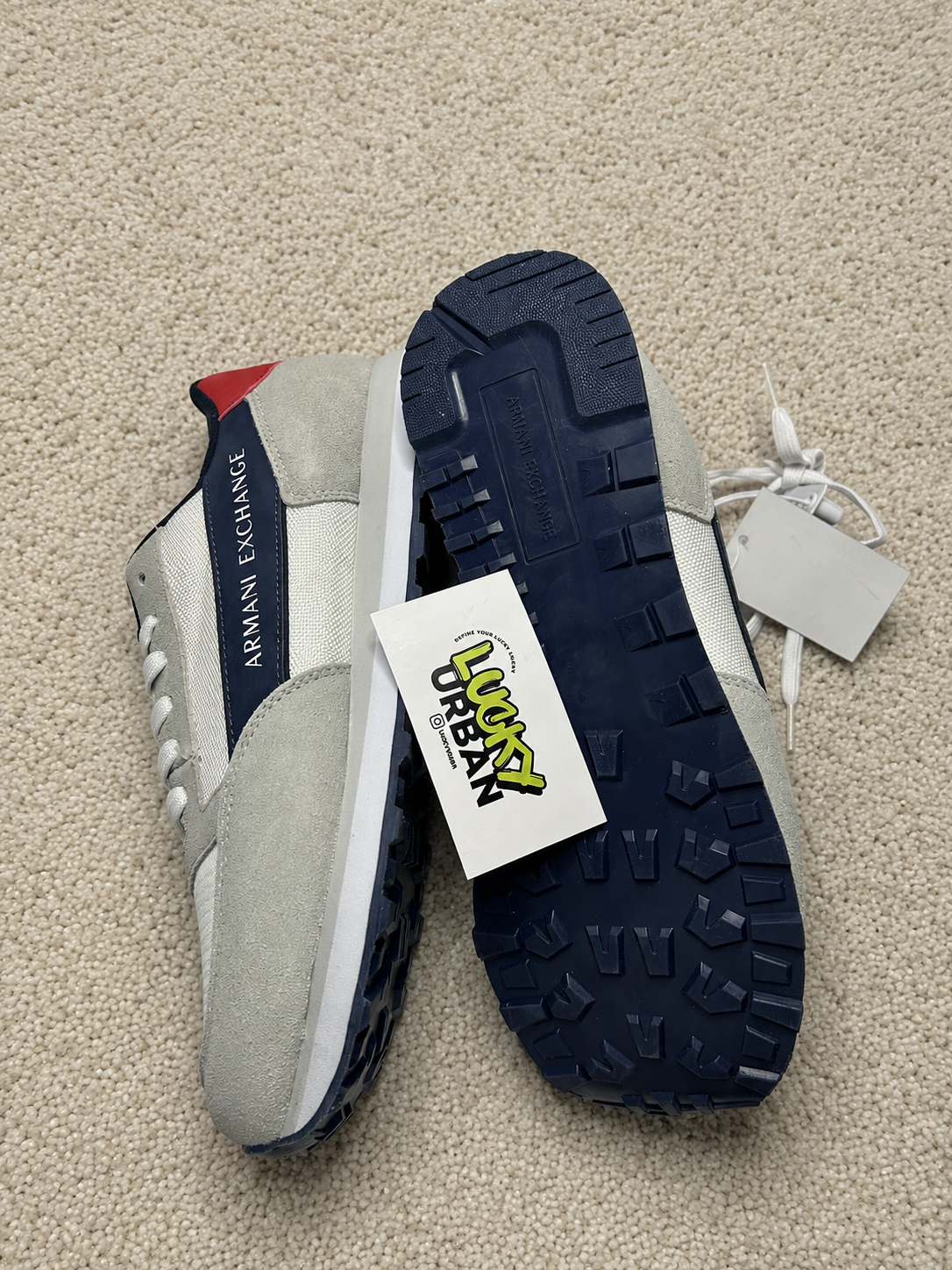 ARMANI EXCHANGE RUNNER BRANCO / AZUL / VERMELHO