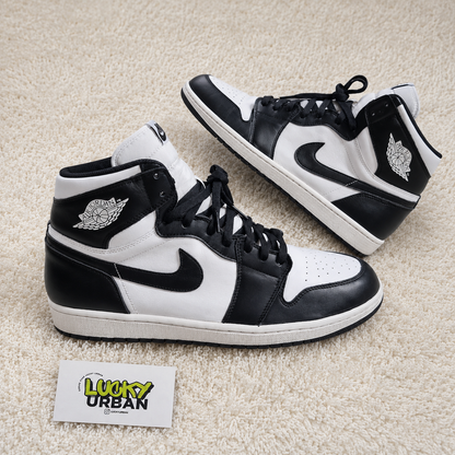 NIKE AIR JORDAN 1 PRETO / BRANCO